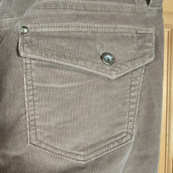 Vintage Gap Bootcut Midrise Corduroy Tan Womens 14 90s Retro Fall Winter NWOT - Picture 3 of 6